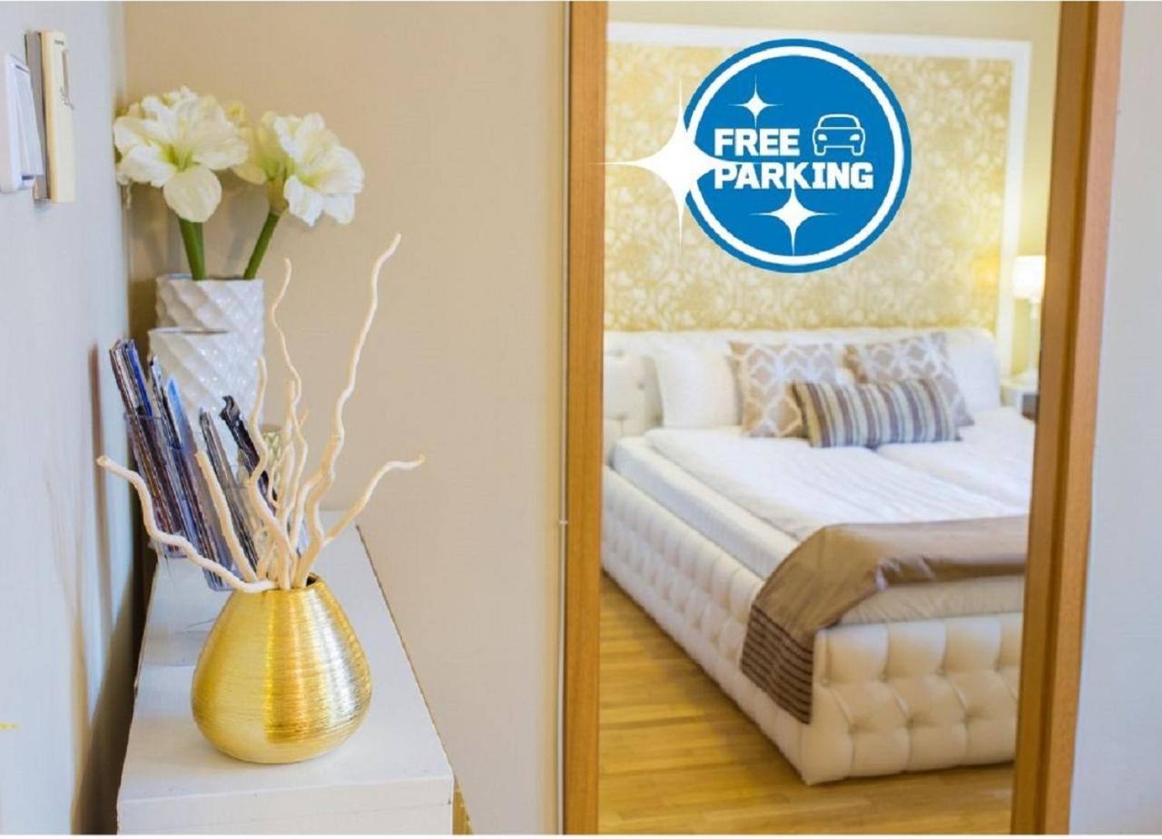 Colours Apartments Superior With Free Parking Budapest Ngoại thất bức ảnh